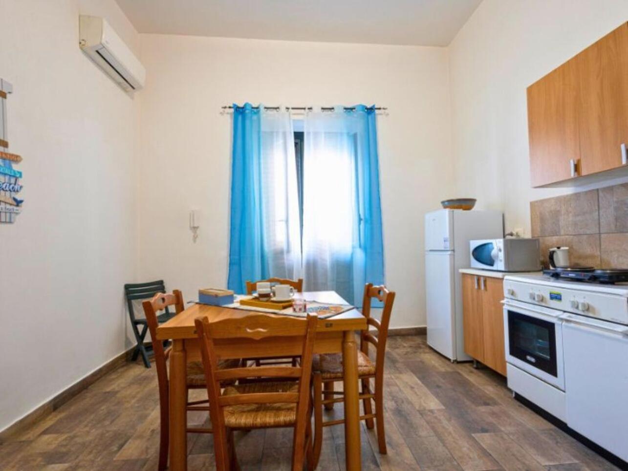 Lovely Apartment In Palermo-Sferracavallo Exterior photo